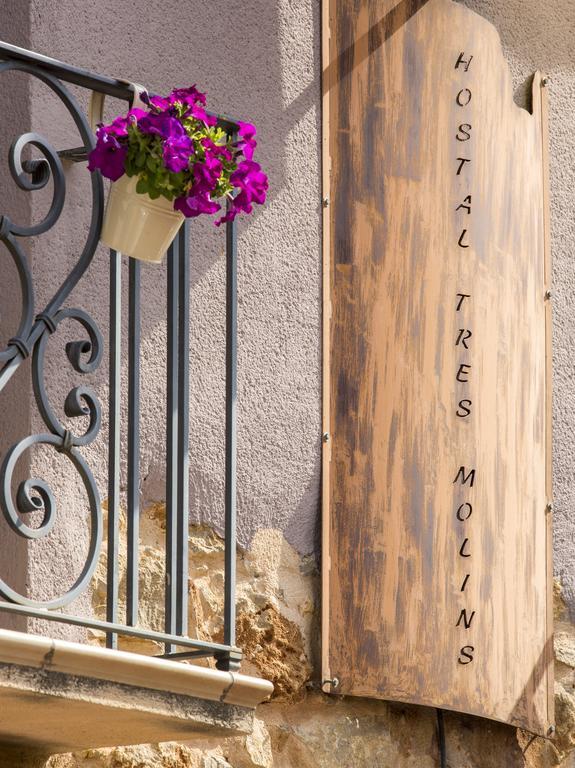 Hostal Tres Molins Jesus Pobre Exterior photo